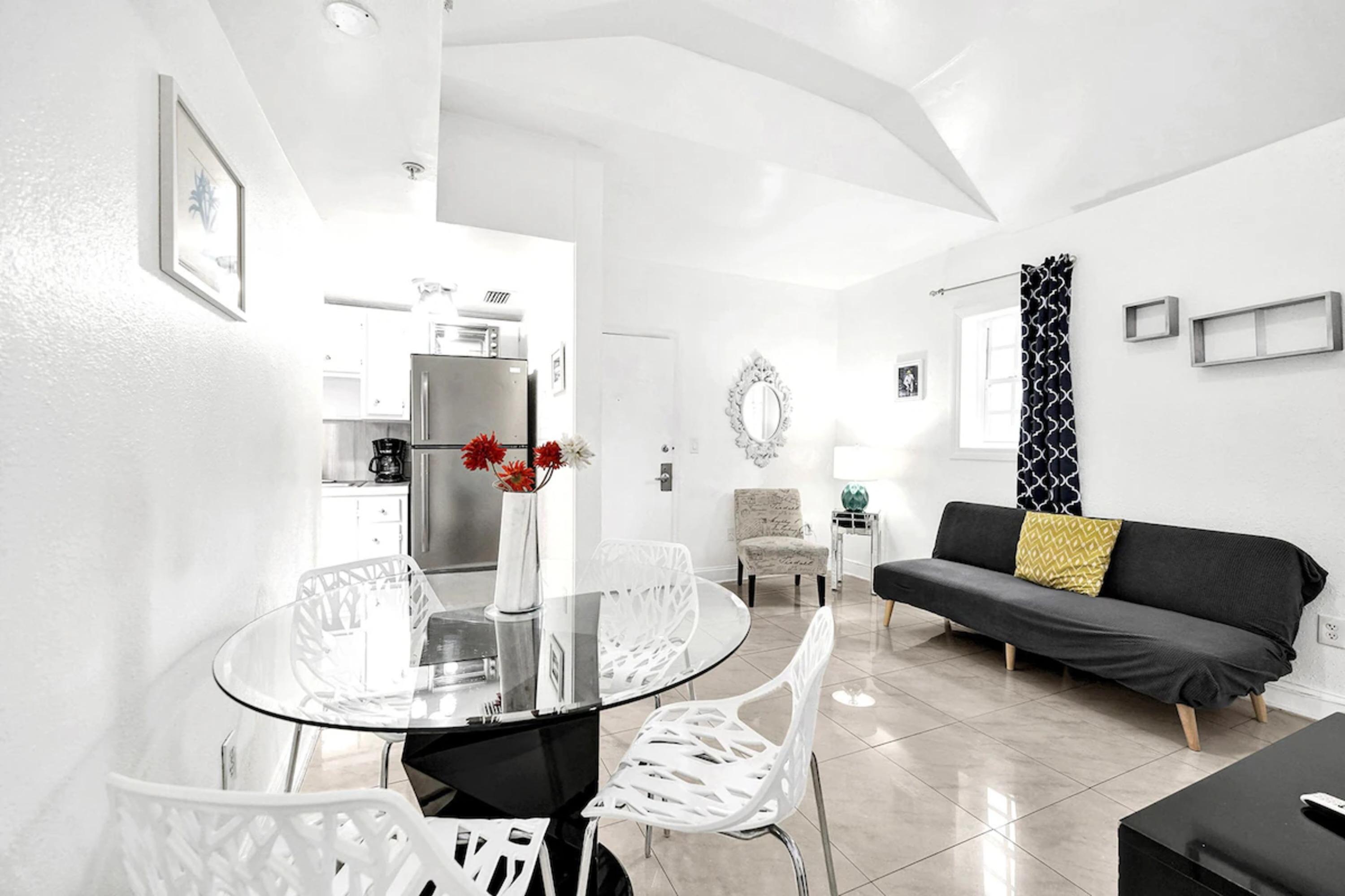 Hispaniola Apartments Part Of The Oasis Casita Collection ไมอามีบีช ภายนอก รูปภาพ