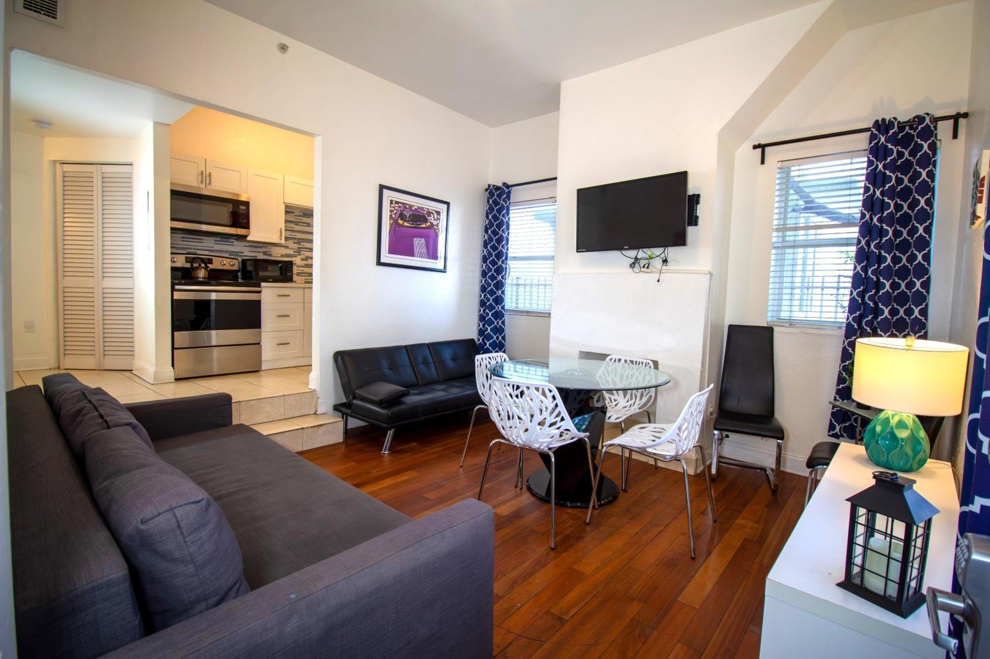 Hispaniola Apartments Part Of The Oasis Casita Collection ไมอามีบีช ภายนอก รูปภาพ