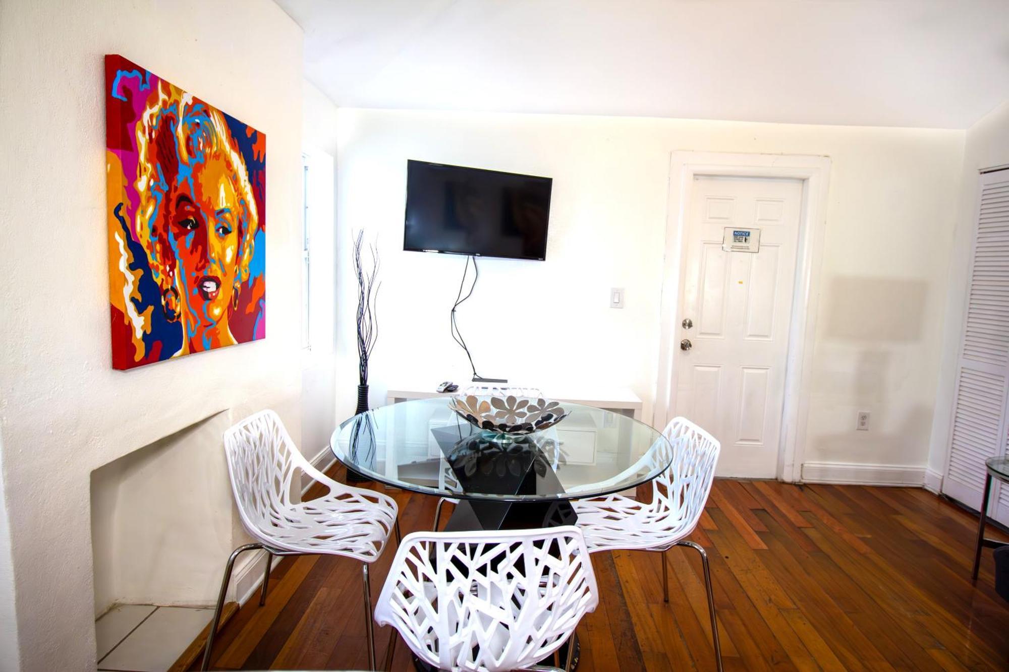 Hispaniola Apartments Part Of The Oasis Casita Collection ไมอามีบีช ภายนอก รูปภาพ