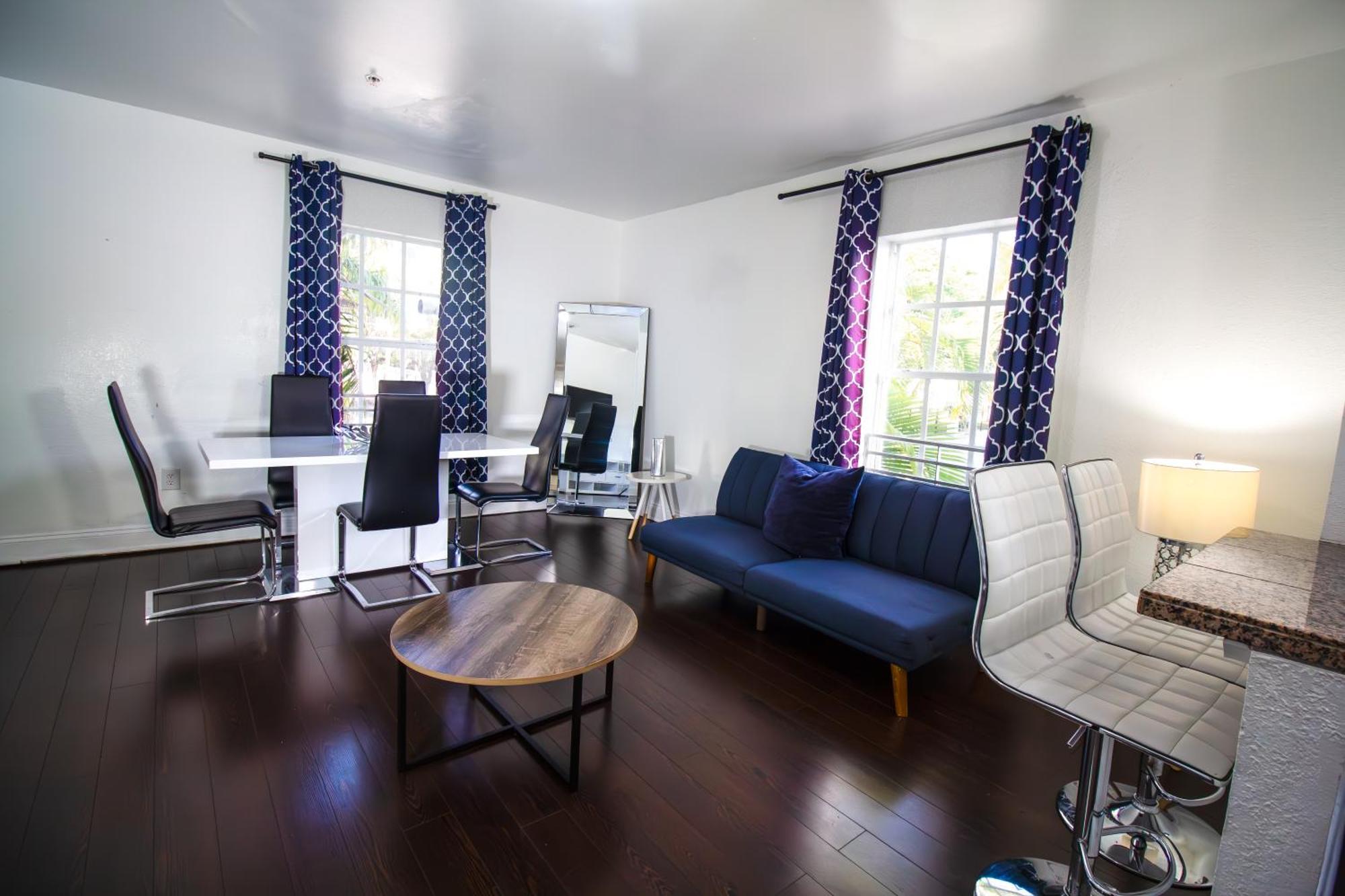 Hispaniola Apartments Part Of The Oasis Casita Collection ไมอามีบีช ภายนอก รูปภาพ