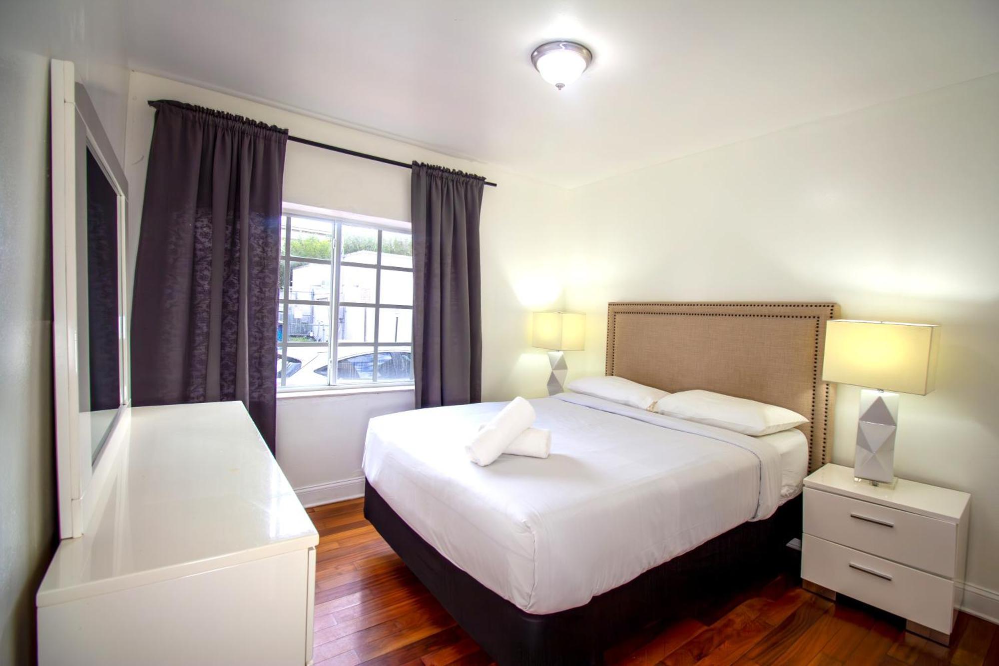 Hispaniola Apartments Part Of The Oasis Casita Collection ไมอามีบีช ภายนอก รูปภาพ