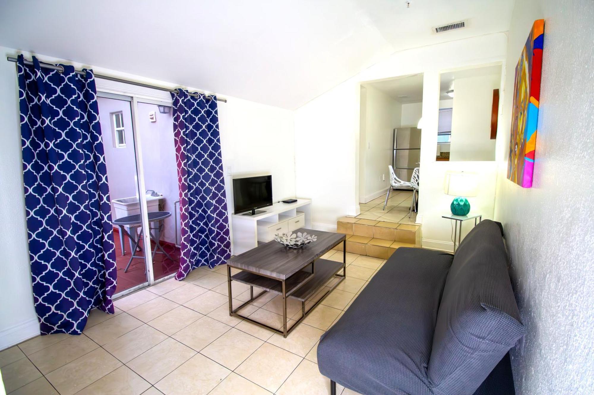 Hispaniola Apartments Part Of The Oasis Casita Collection ไมอามีบีช ภายนอก รูปภาพ