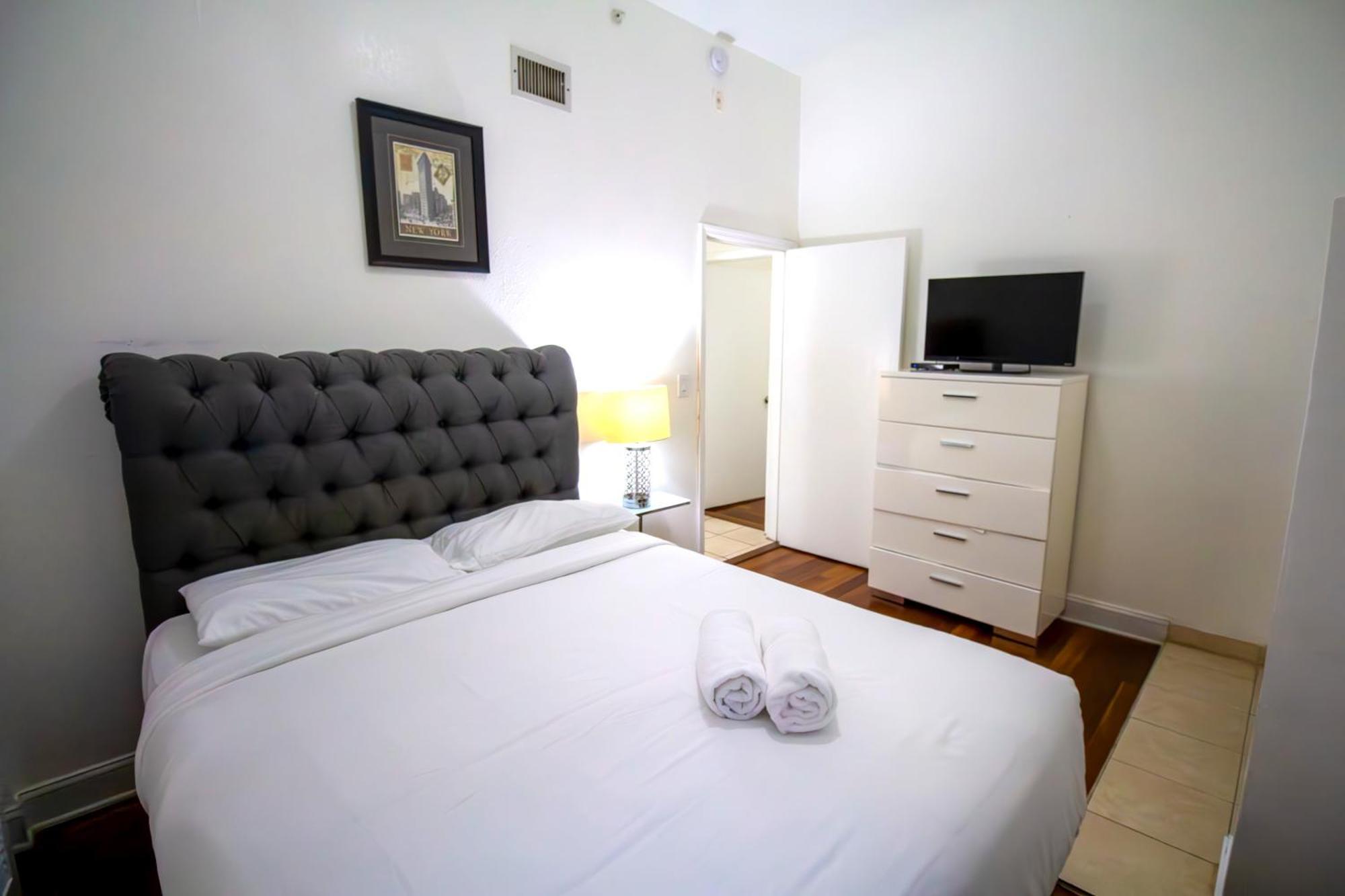 Hispaniola Apartments Part Of The Oasis Casita Collection ไมอามีบีช ภายนอก รูปภาพ